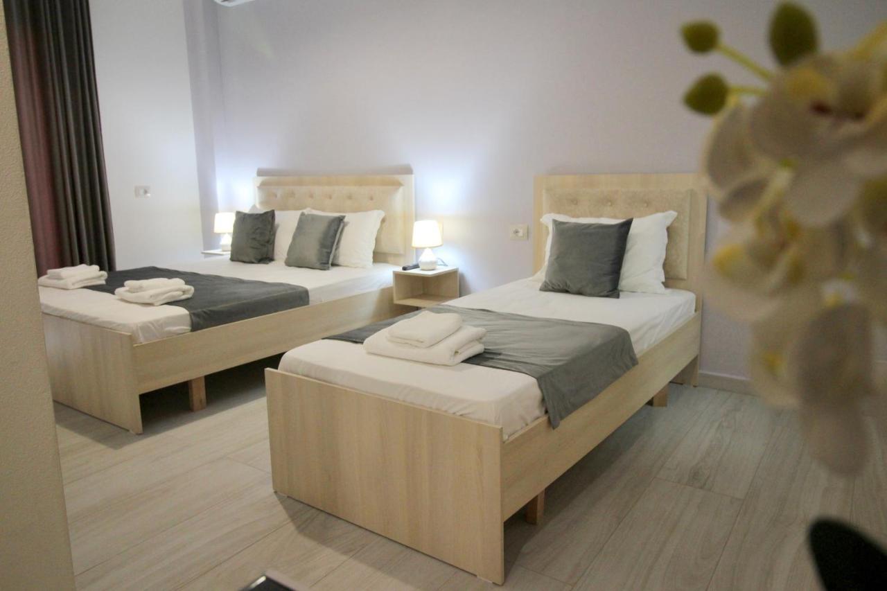 Vision 4 Ksamil Villa Apartments And Rooms Eksteriør billede